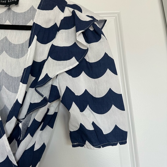 NWOT The Sang Linen Crossover blue and white top - Picture 7 of 8